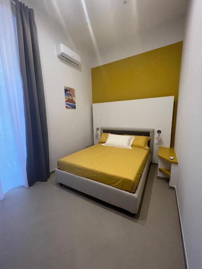 Hotel Dimora Chiaia 209 Neapol Zewnętrze zdjęcie