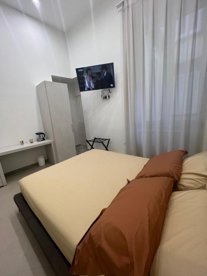 Hotel Dimora Chiaia 209 Neapol Zewnętrze zdjęcie