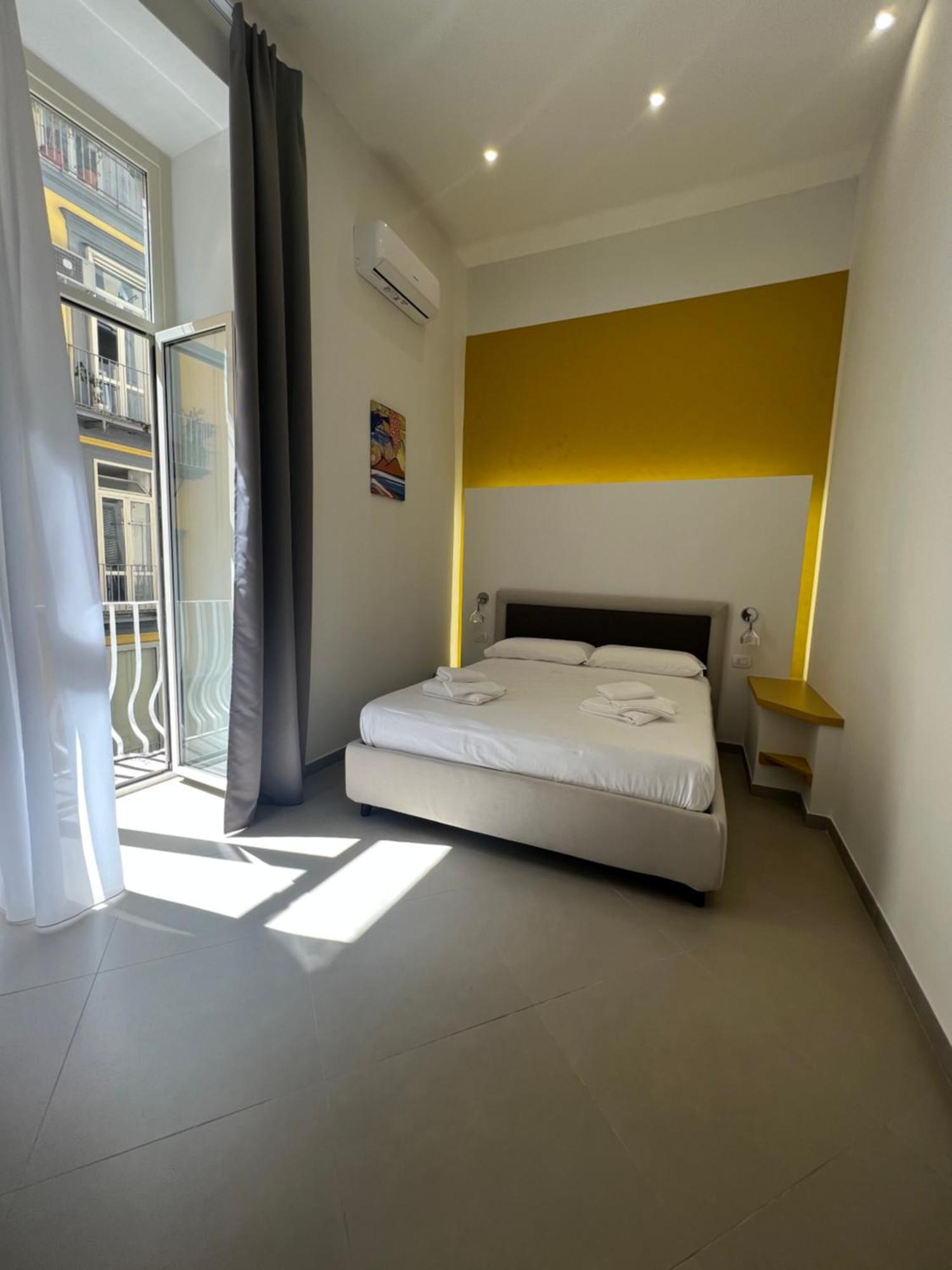 Hotel Dimora Chiaia 209 Neapol Zewnętrze zdjęcie