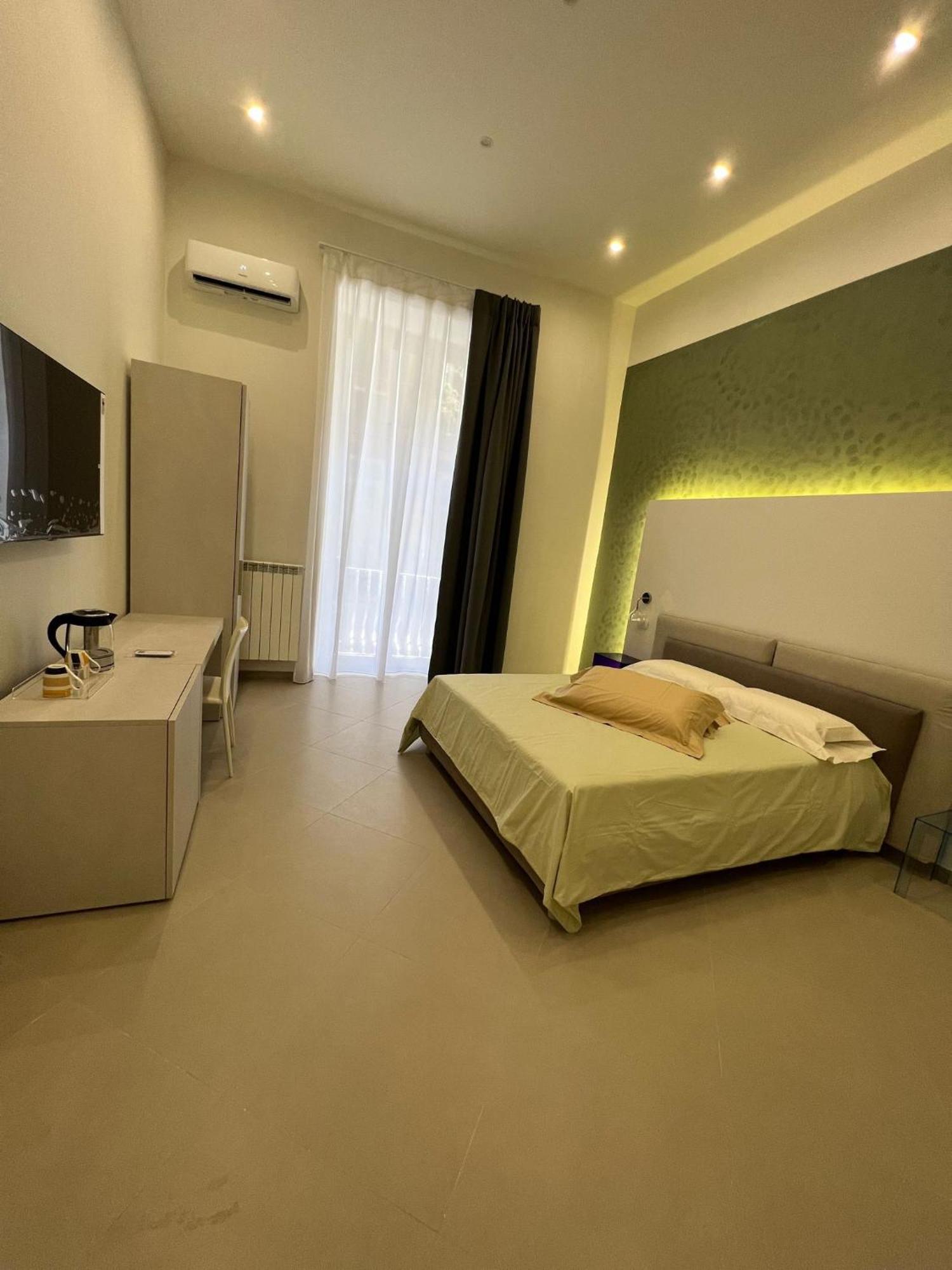 Hotel Dimora Chiaia 209 Neapol Zewnętrze zdjęcie
