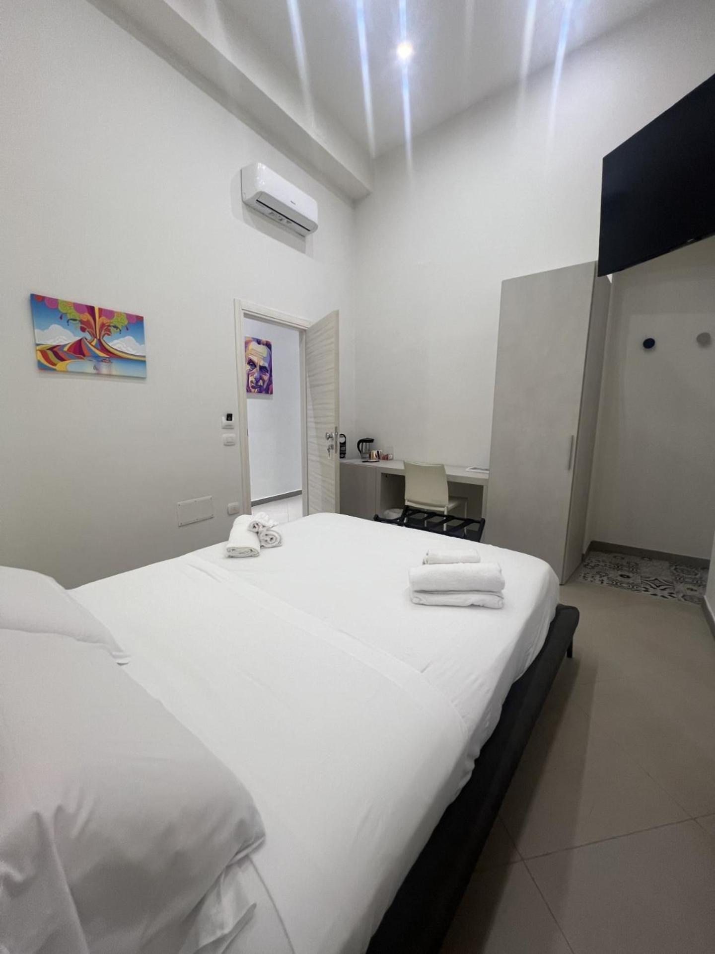 Hotel Dimora Chiaia 209 Neapol Zewnętrze zdjęcie